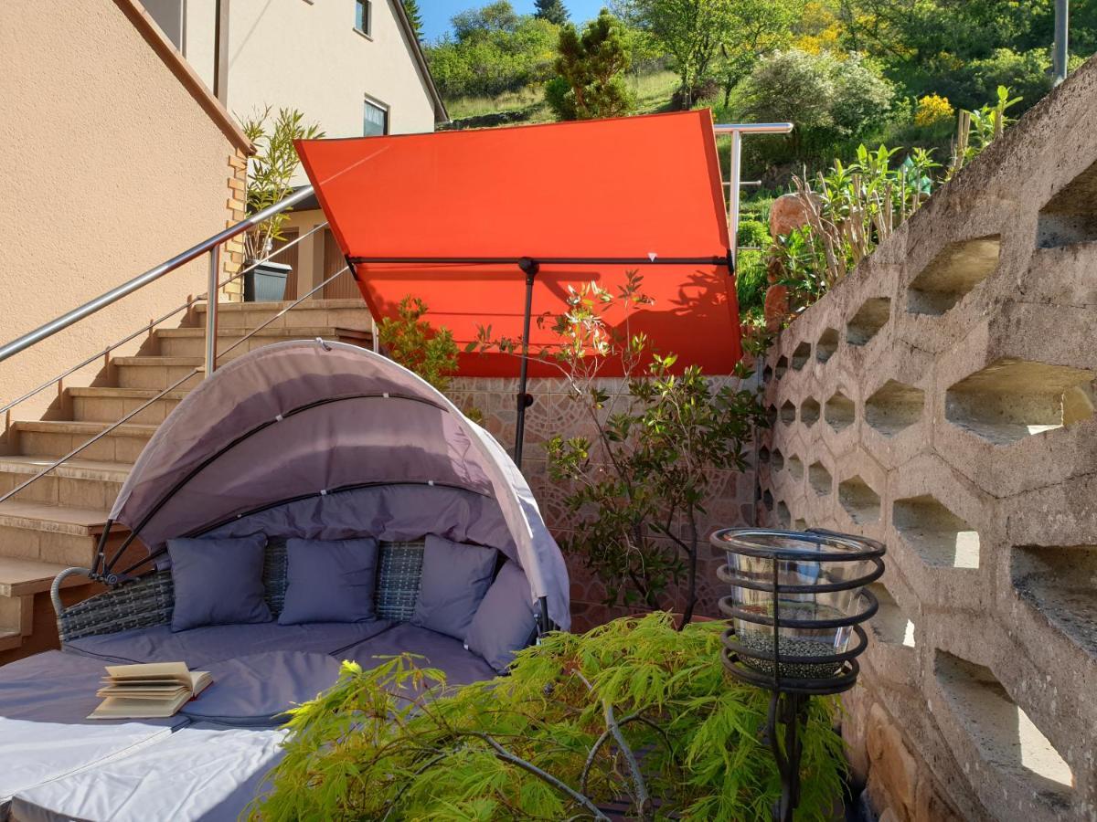 Purper Apartment *